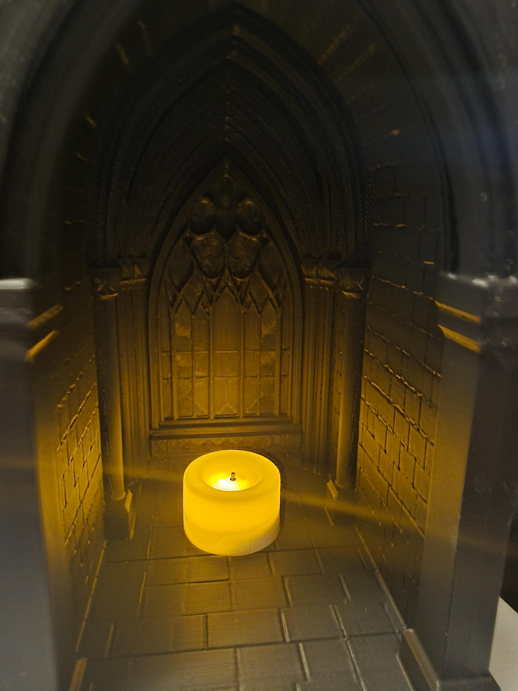 Gothic Cathedral Book Nook, Dark Academia Shelf Decor, 3D Printed Gothic Arch Bookshelf Insert, Medieval Library Bookend, Reader Gift