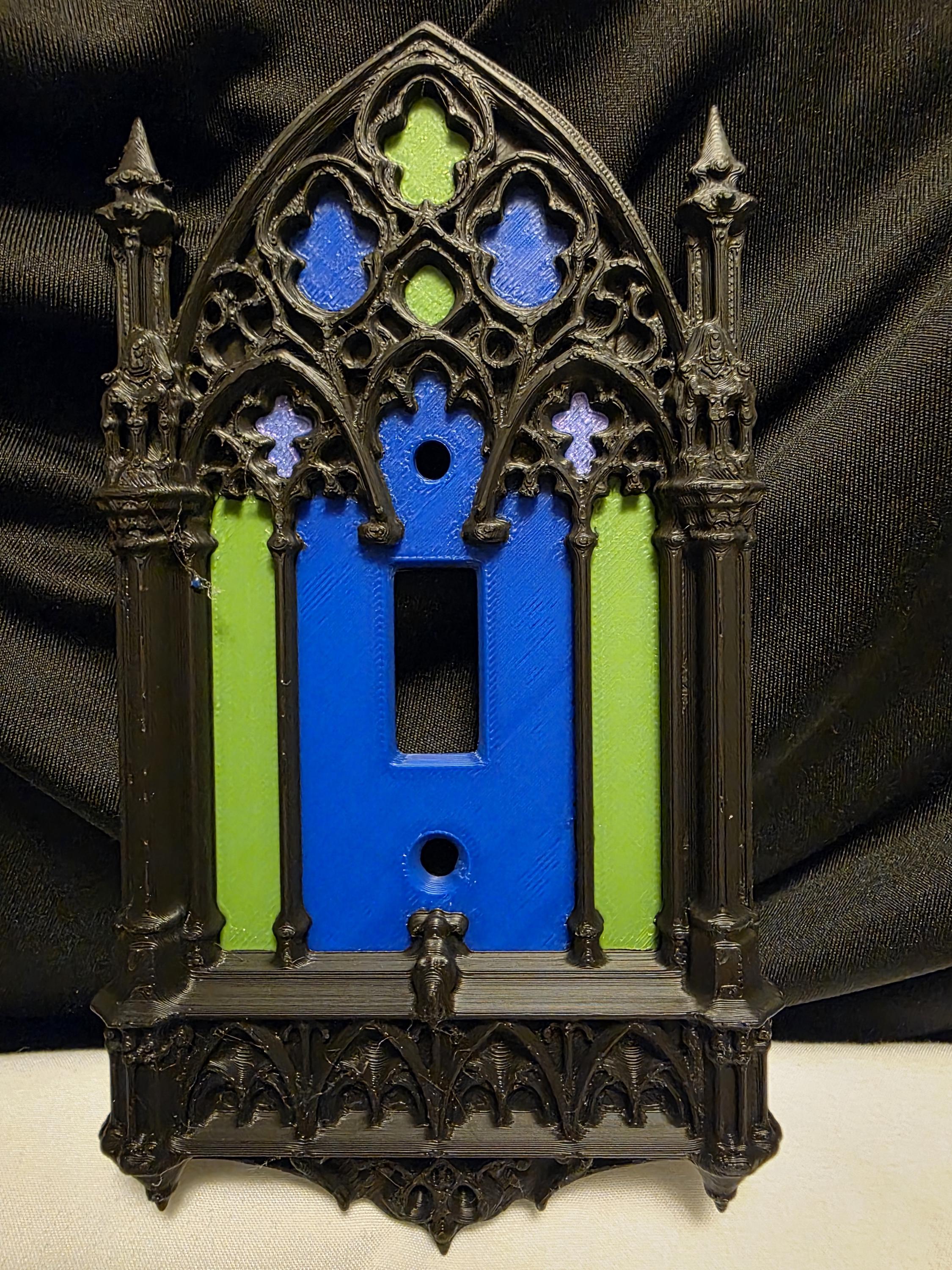 Gothic Stained Glass Light Switch Cover – Gothic Cathedral Decor – 3D Printed Wallplate – Medieval Home Decor – Dark Academia Switch Cover
