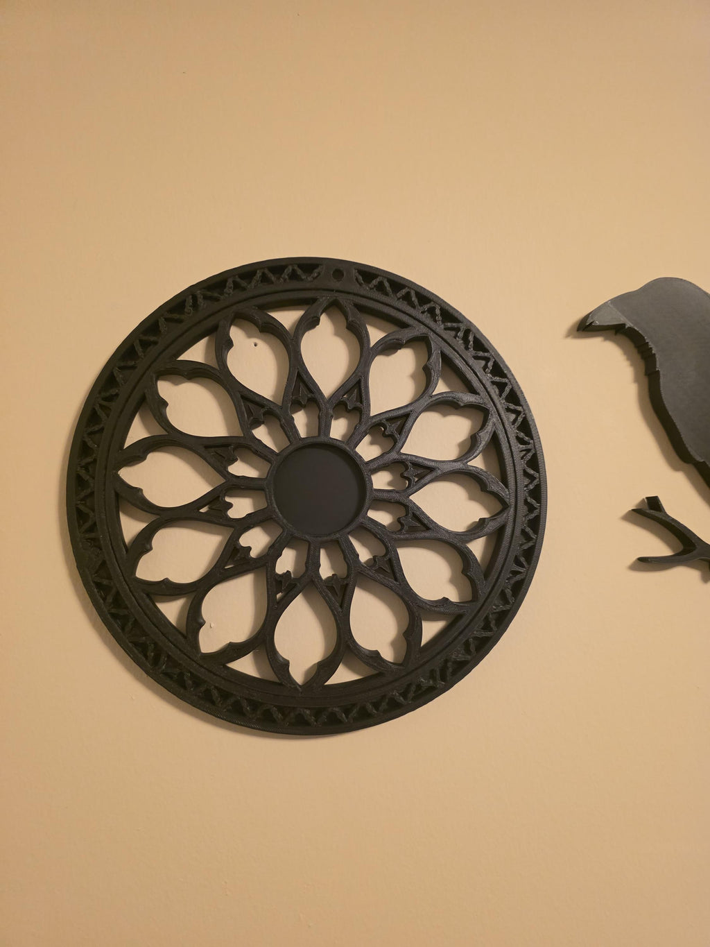 Gothic Rose Window Wall Decor | Cathedral Style Round Wall Art | Dark Academia Home Decor | 3D Printed Gothic Wall Hanging Medieval Rosette