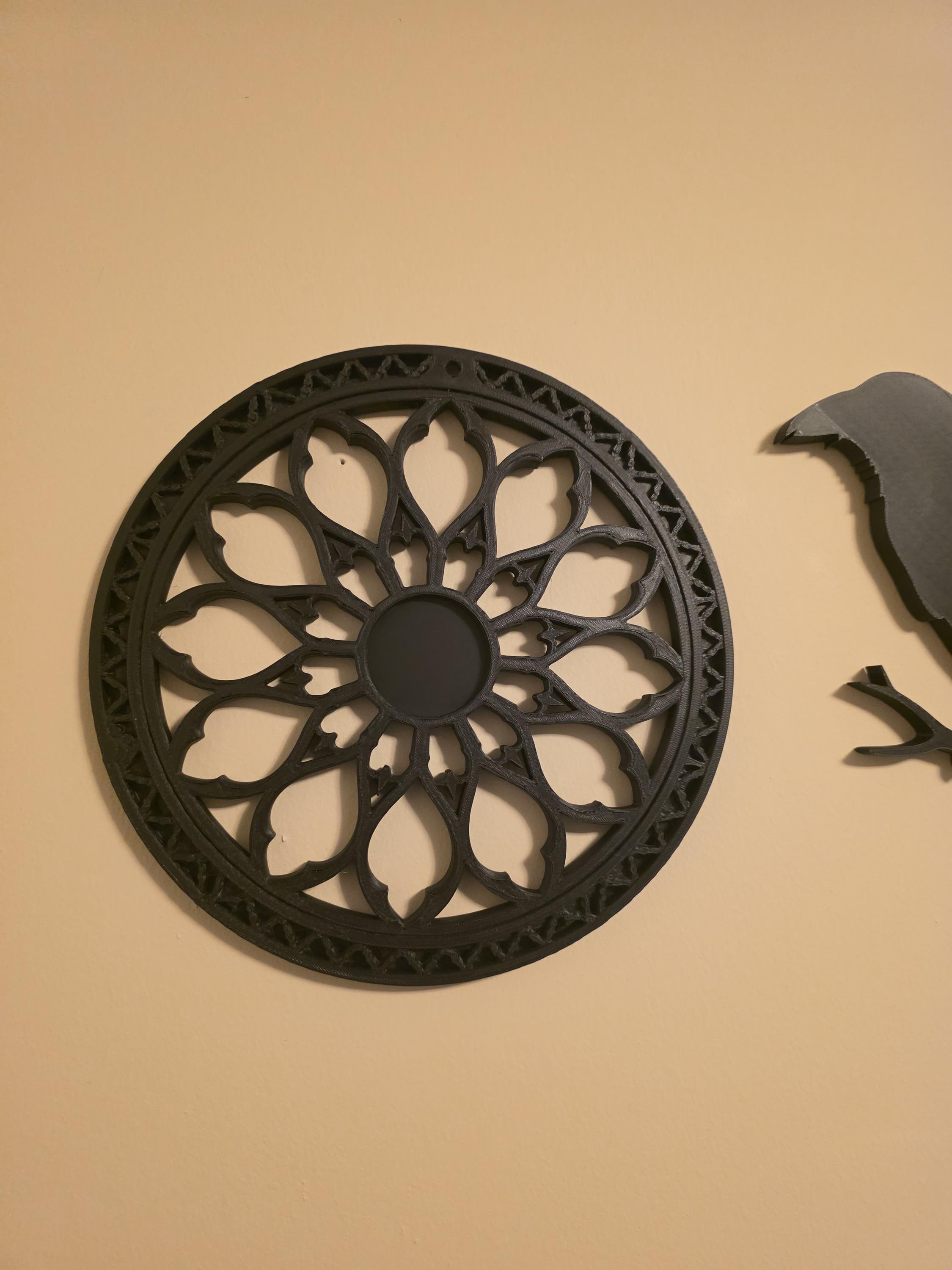 Gothic Rose Window Wall Decor | Cathedral Style Round Wall Art | Dark Academia Home Decor | 3D Printed Gothic Wall Hanging Medieval Rosette