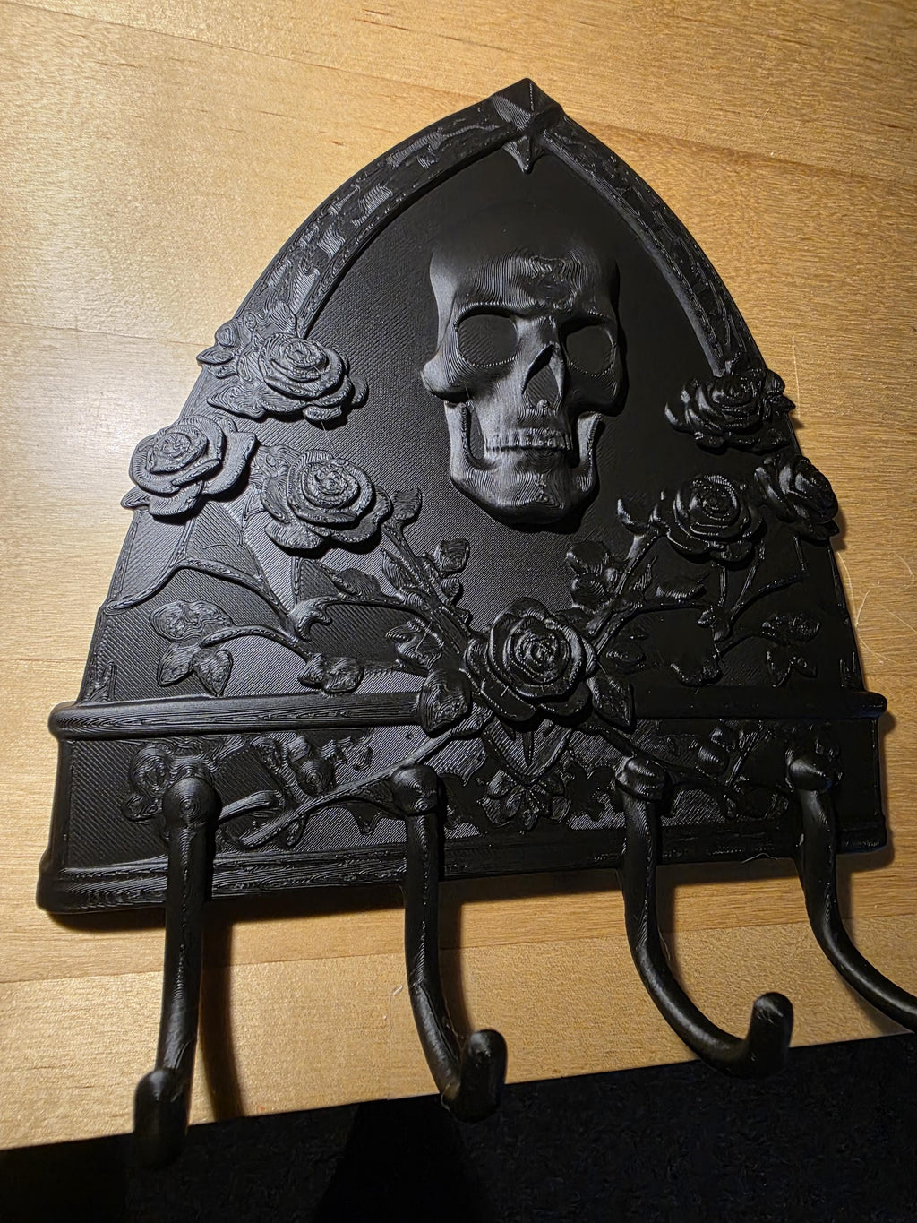 Gothic Skull Key Holder with Roses | 4 Hook Wall Key Rack | Dark Academia Entryway Organizer | Gothic Home Decor | Unique Father’s Day Gift