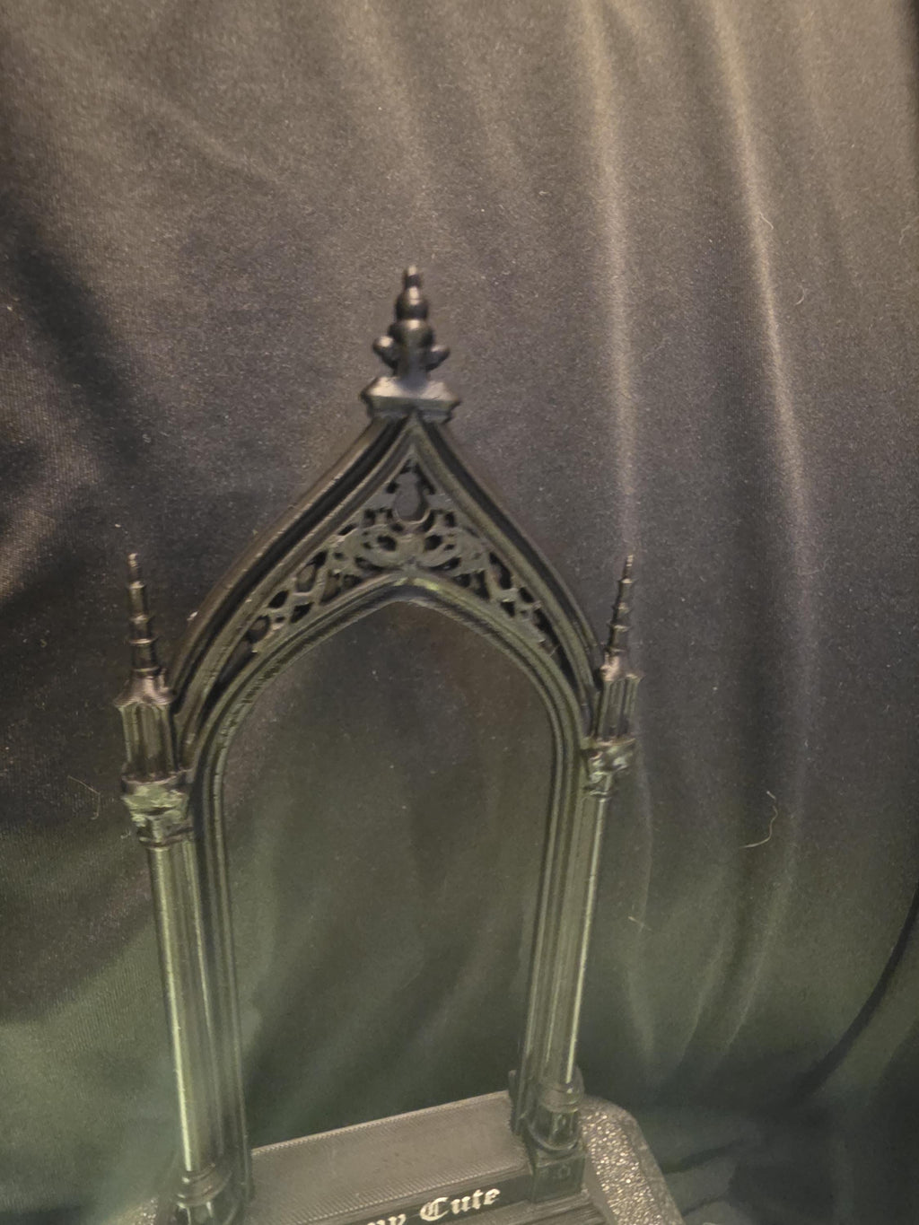Custom Gothic Arch Display Stand – Personalized Name Plaque – Cathedral Decor – Gothic Shelf Decor – Fantasy Room Accent
